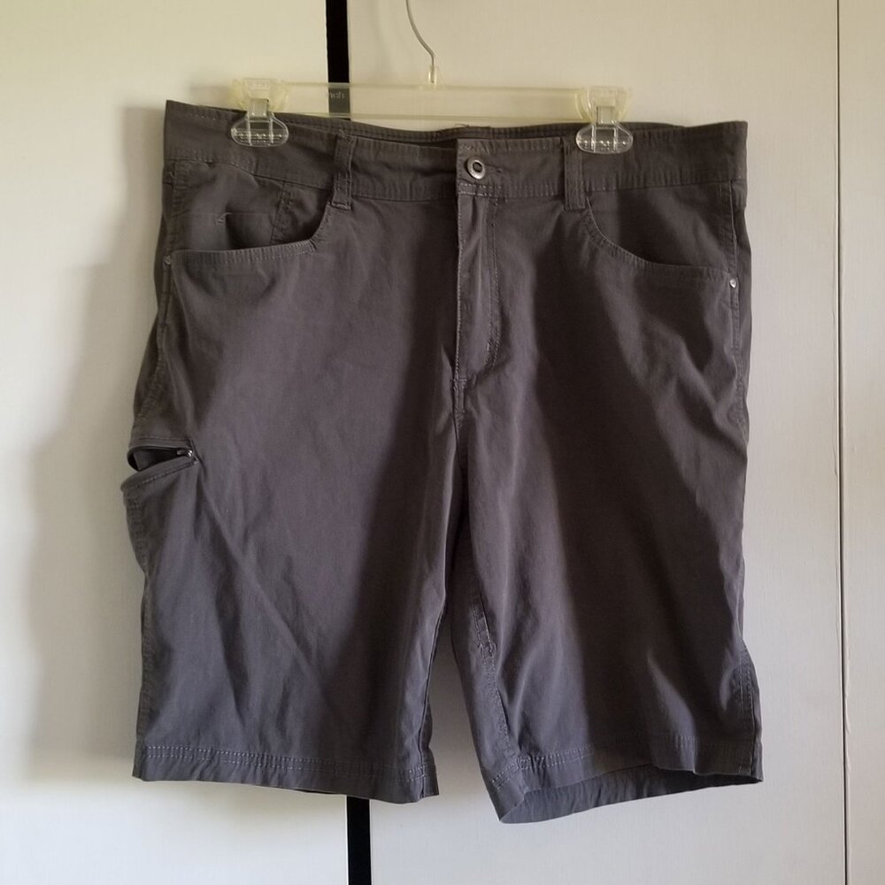 Never Worn! Hawke & Co Utility Shorts with 6 pockets